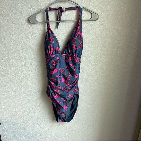 VIX PAULA HERMANNY Fiore Bia Ruched Floral-Print Halterneck Swimsuit Cobalt Blue - Picture 7 of 13